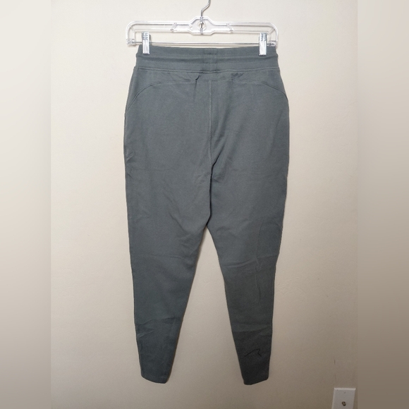 Alphalete essential core jogger women's Size Small NWT Gray - Picture 8 of 8